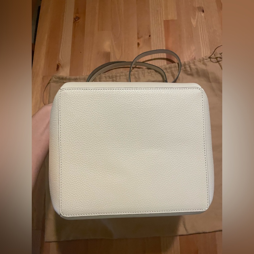 Toteme Bucket Bag - Picture 10 of 15